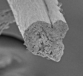 Cellulose gesponnen uit fibrillen