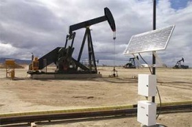 Solar powered oil drill